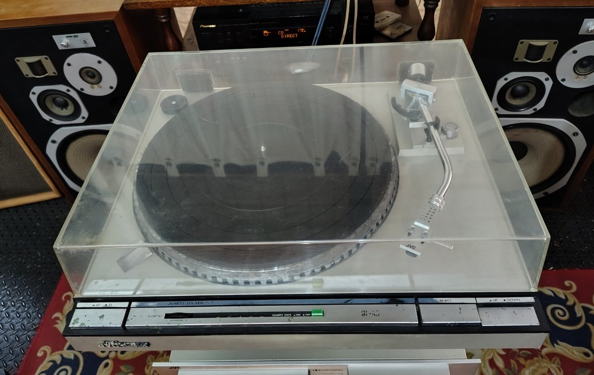 jvc-ql-a5